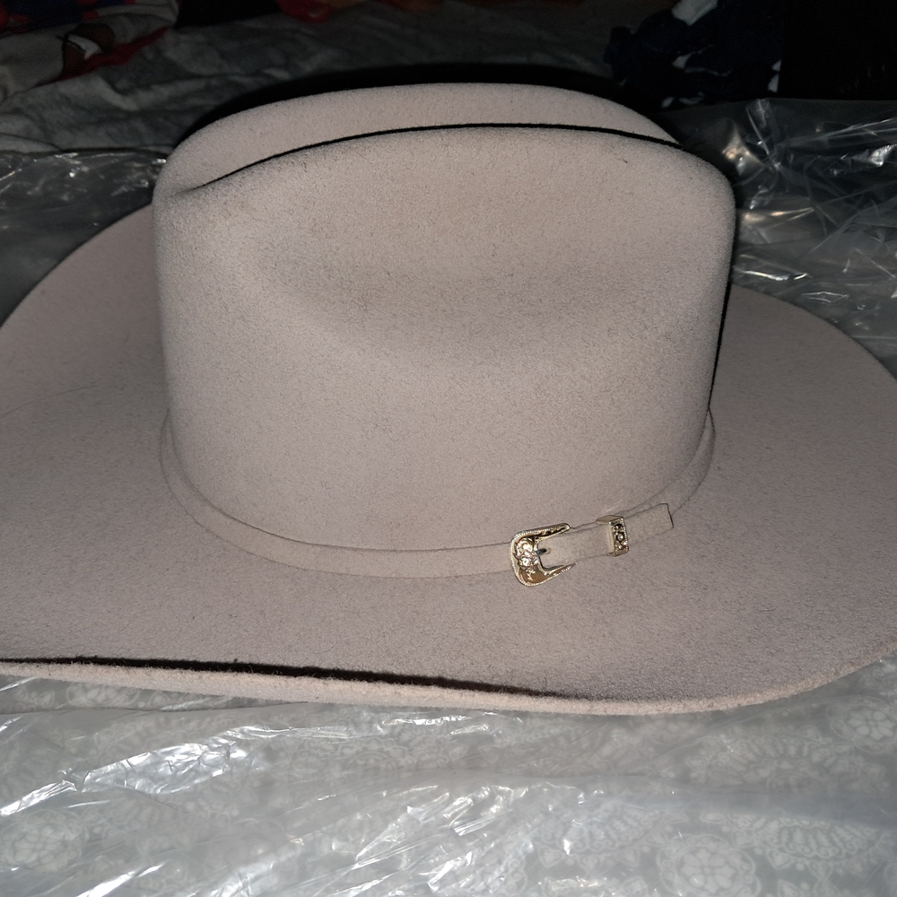 Stylish Cream Cowboy Hat